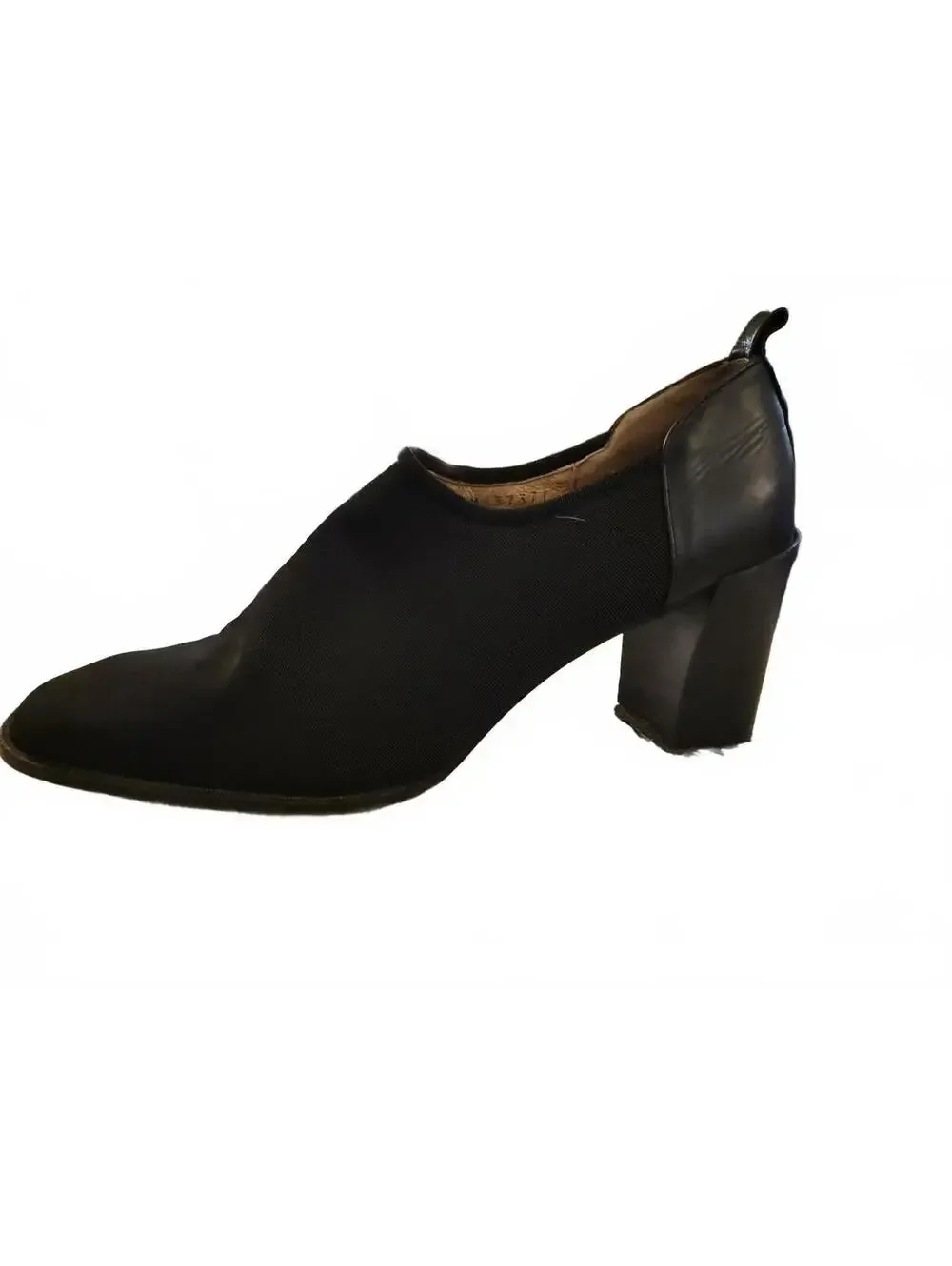 Donald J Pliner Black Leather Block Heel Shoes
